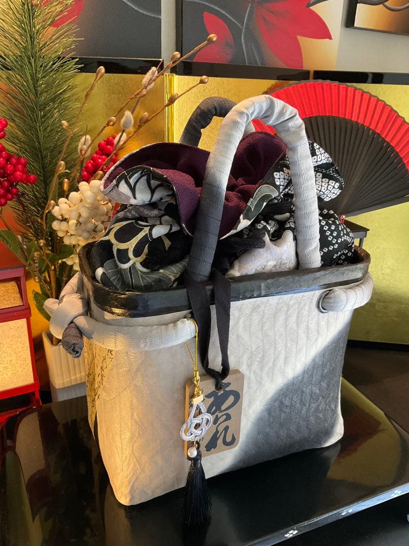 一閑張り　一閑張りバッグ　古文書　和紙　花絵柄　着物　京友禅　正絹　墨波紋様