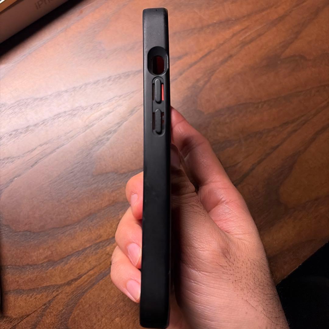 CASETiFY iPhone 15 ケース marble