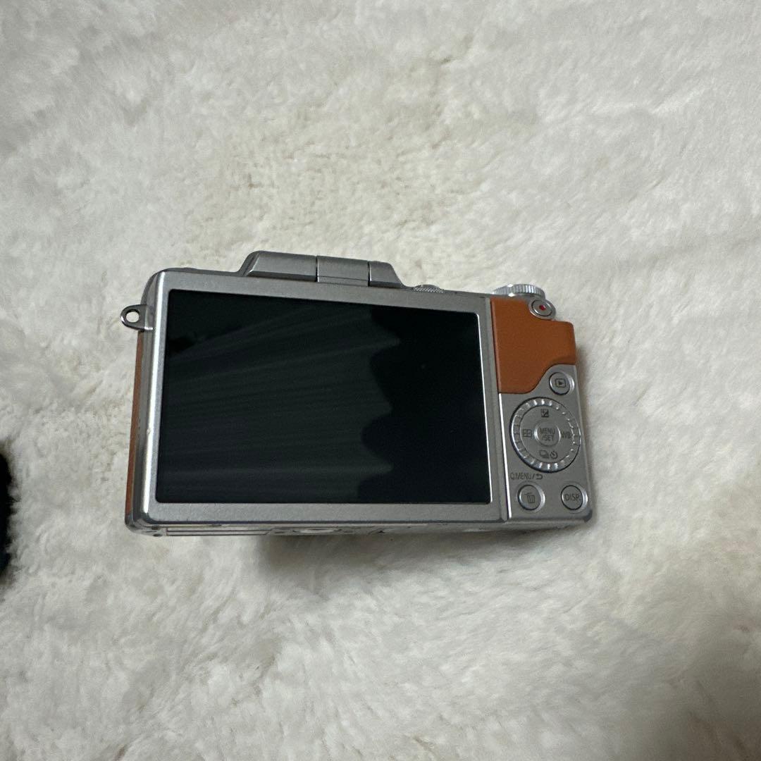 LUMIX ミラーレス一眼カメラ 本体とレンズ