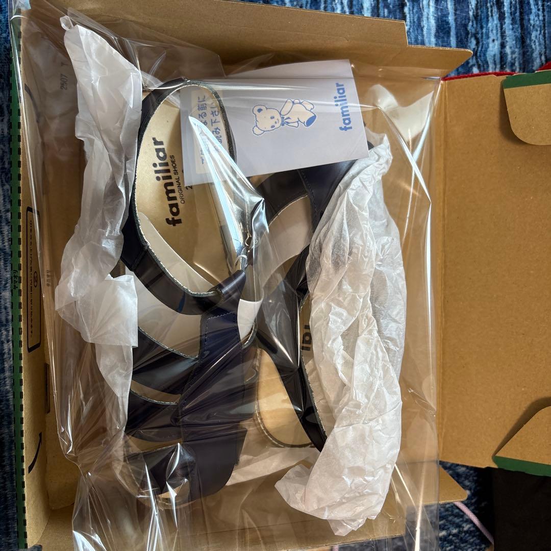 familiar サンダル 21cm ネイビー/ホワイト 箱付き