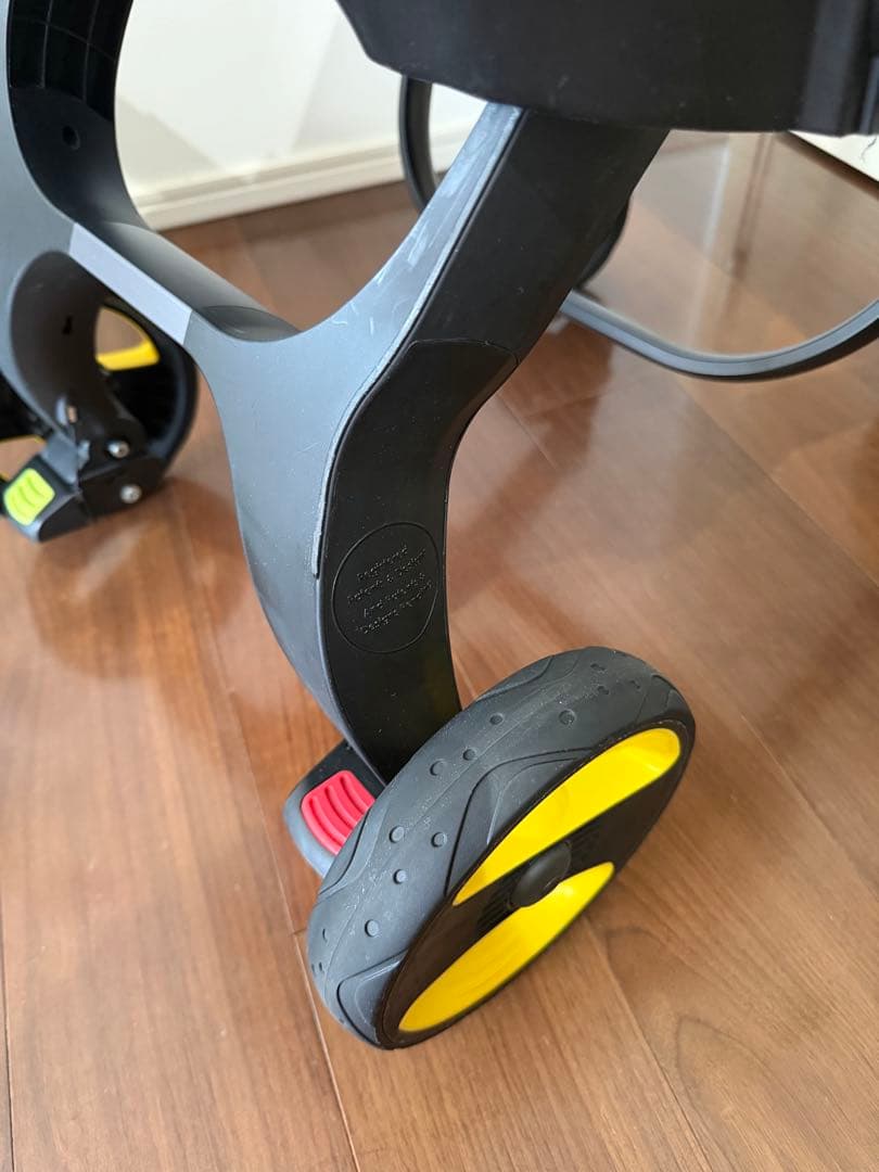 【最新モデルDoonaiドゥーナアイ】 チャイルドシート＆ベビーカー