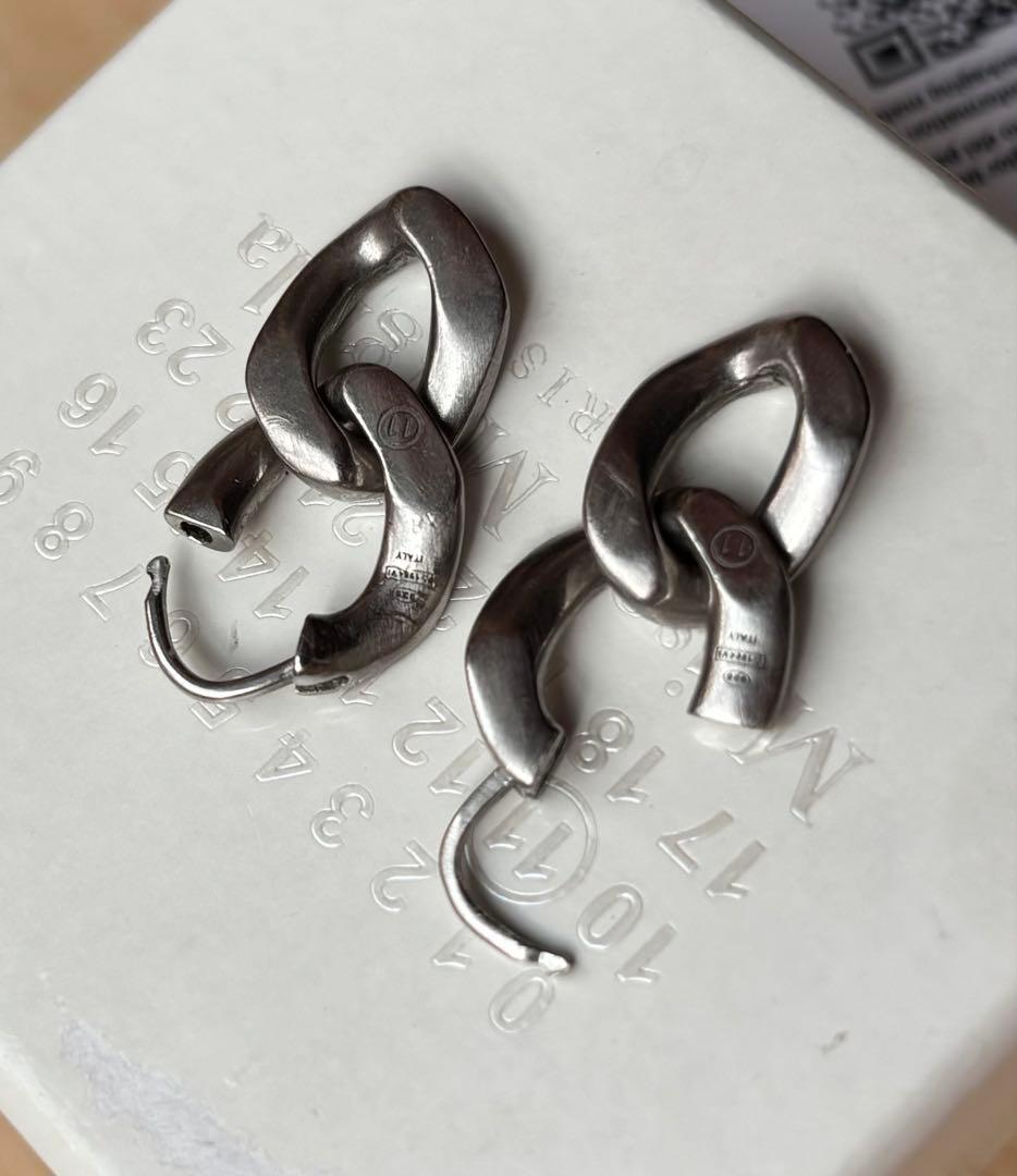 Maison Margiela マイヨンピアス ダブルカーブリンク 両耳用