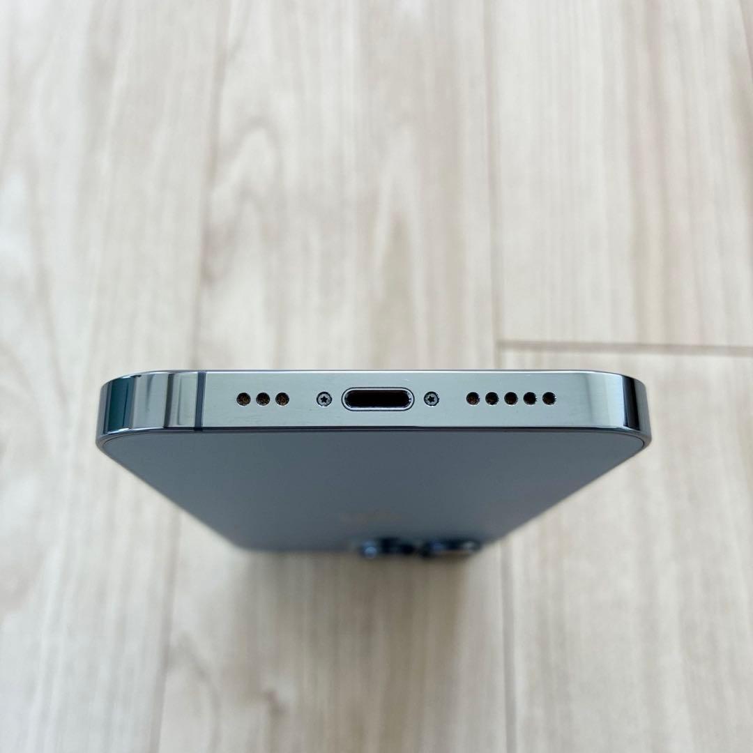 のぶ✨Apple iPhone13Pro 本体 シエラブルー 256GB