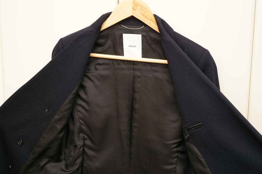 ebure ダブルブレスト テーラードジャケット 試着のみ　ネイビー　金ボタン
