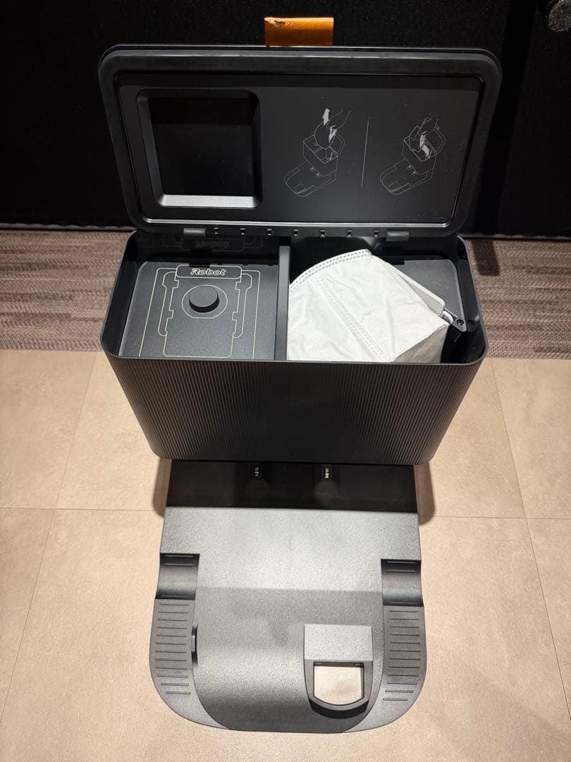 iRobot ロボット掃除機 「ルンバ」 j7+ グラファイト j755860