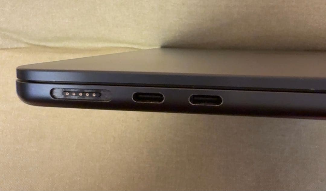 【ジャンク品】MacBook Air M2 8GB 256GB ミッドナイト