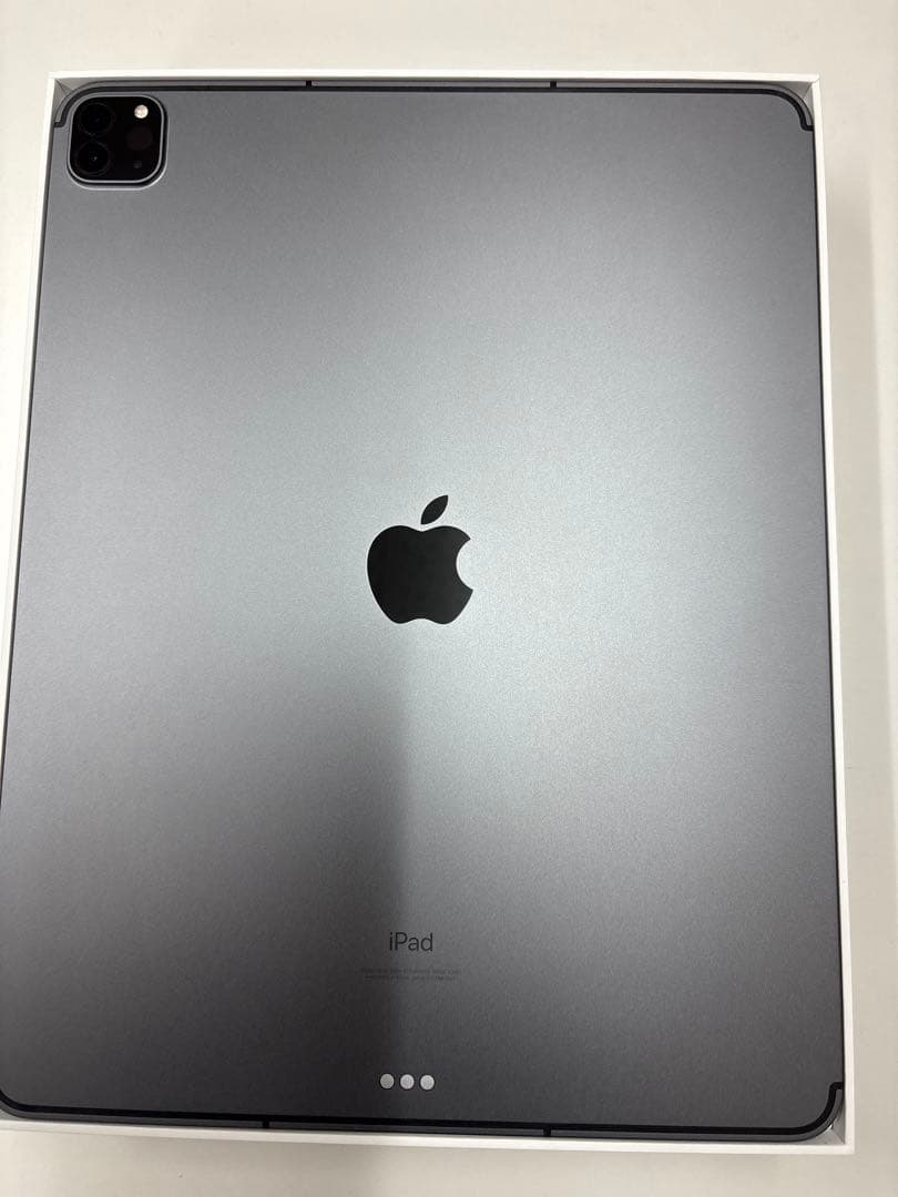 iPadPro12.9第5世代128GBWi-Fi＋Cellularフィルム貼付