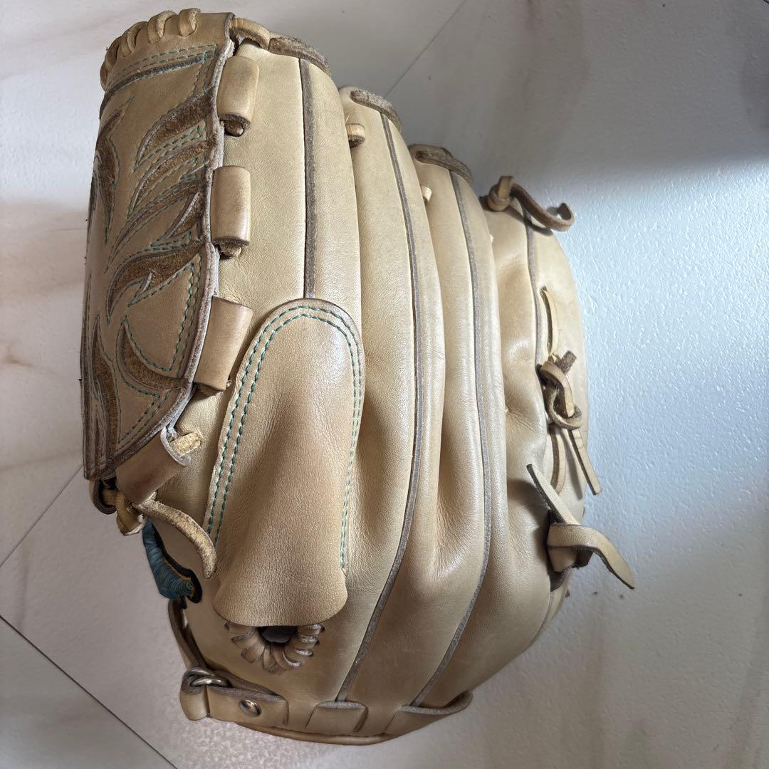 T*F様 ミズノプロダイバーシティブルー左投手用