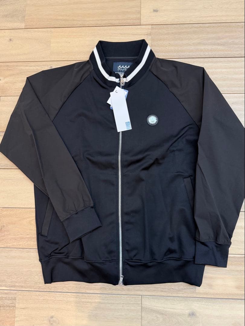 新品★63,800円 ブルゾン＆パンツ 上下2枚セットアップムータマリン 黒 6