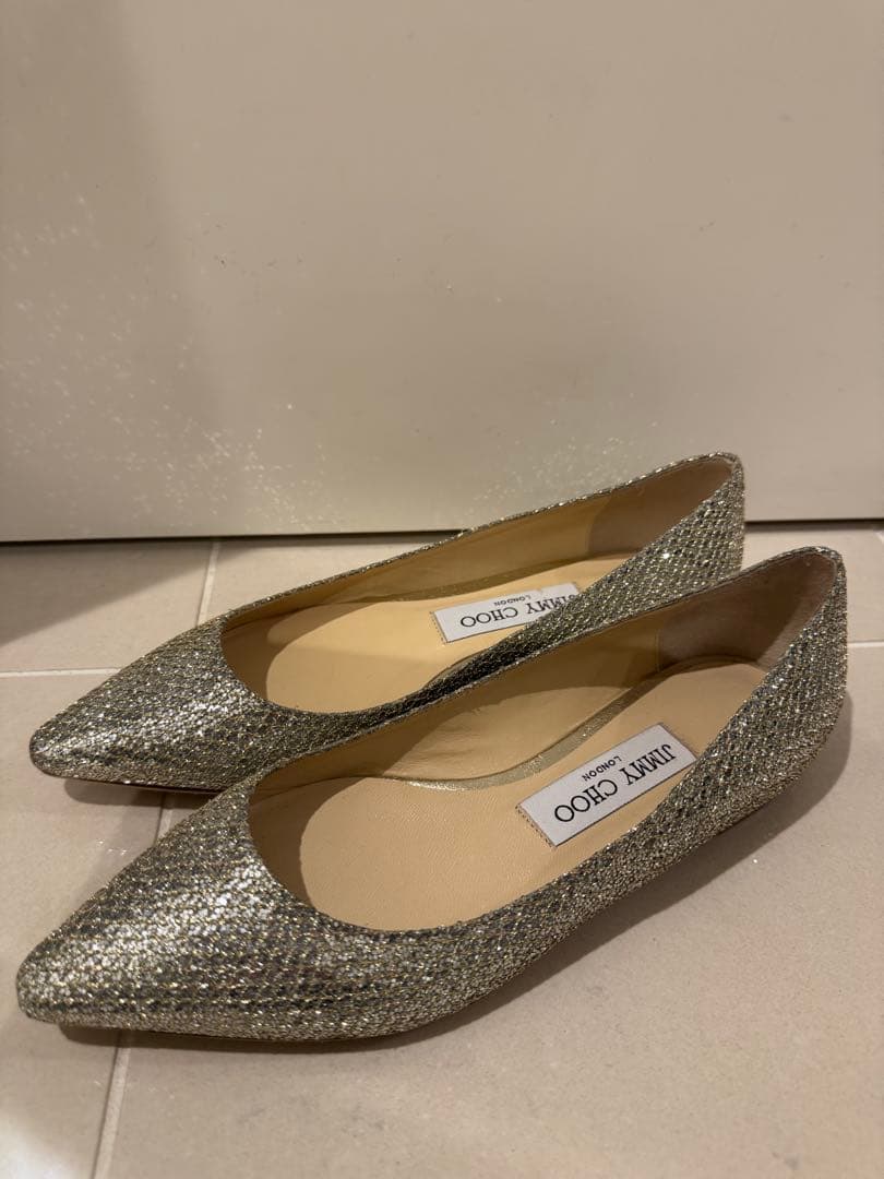 未使用　JIMMY CHOO フラットシューズ　ゴールド