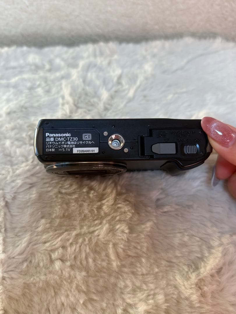 LUMIX DMC-TZ30フルHD コンパクトデジタルカメラ