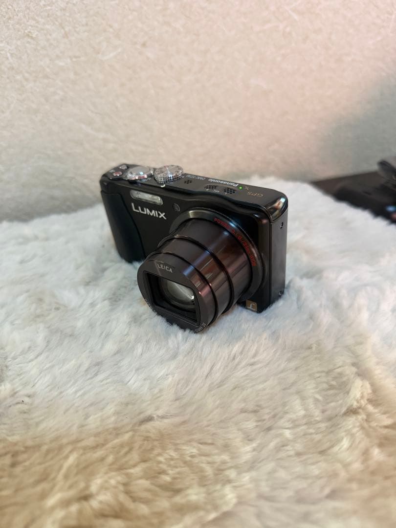 LUMIX DMC-TZ30フルHD コンパクトデジタルカメラ