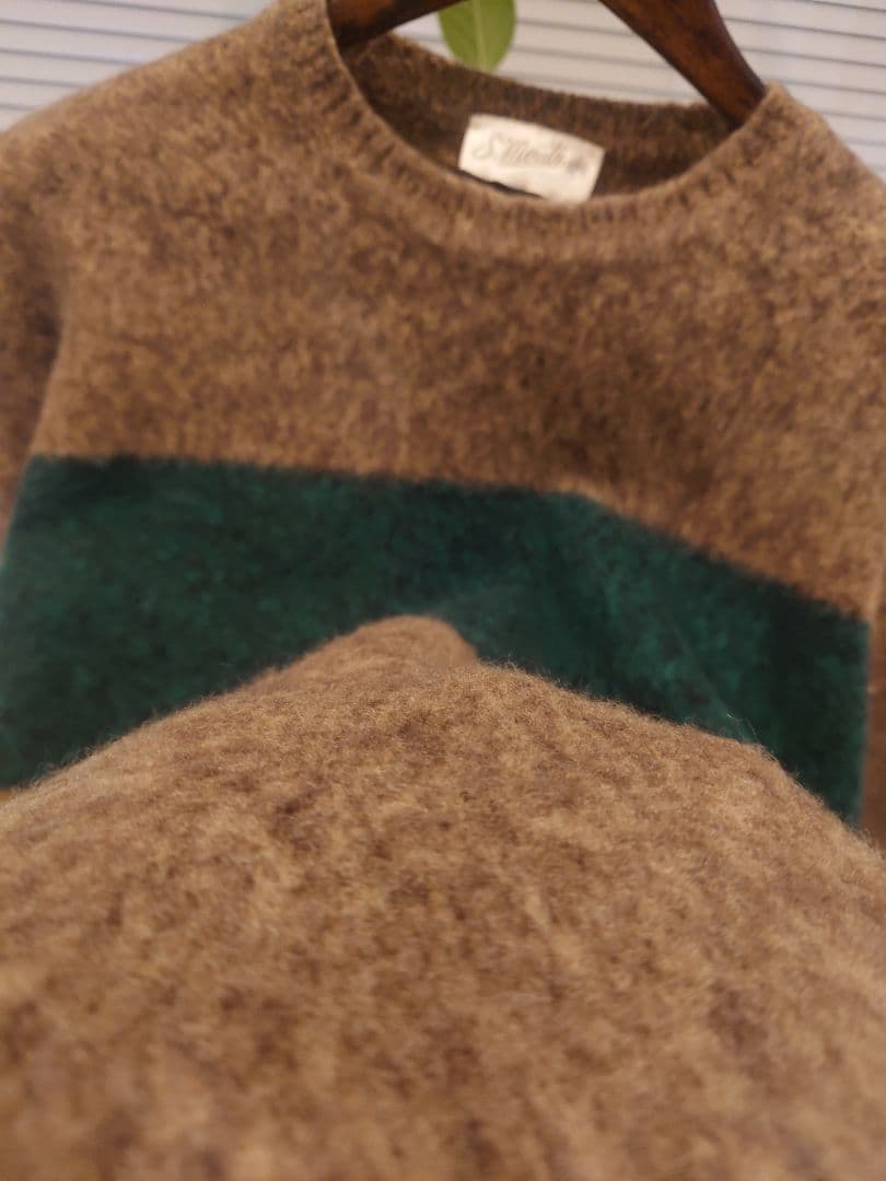 バーニーズニューヨーク　メリノウールニット　S. Merritt