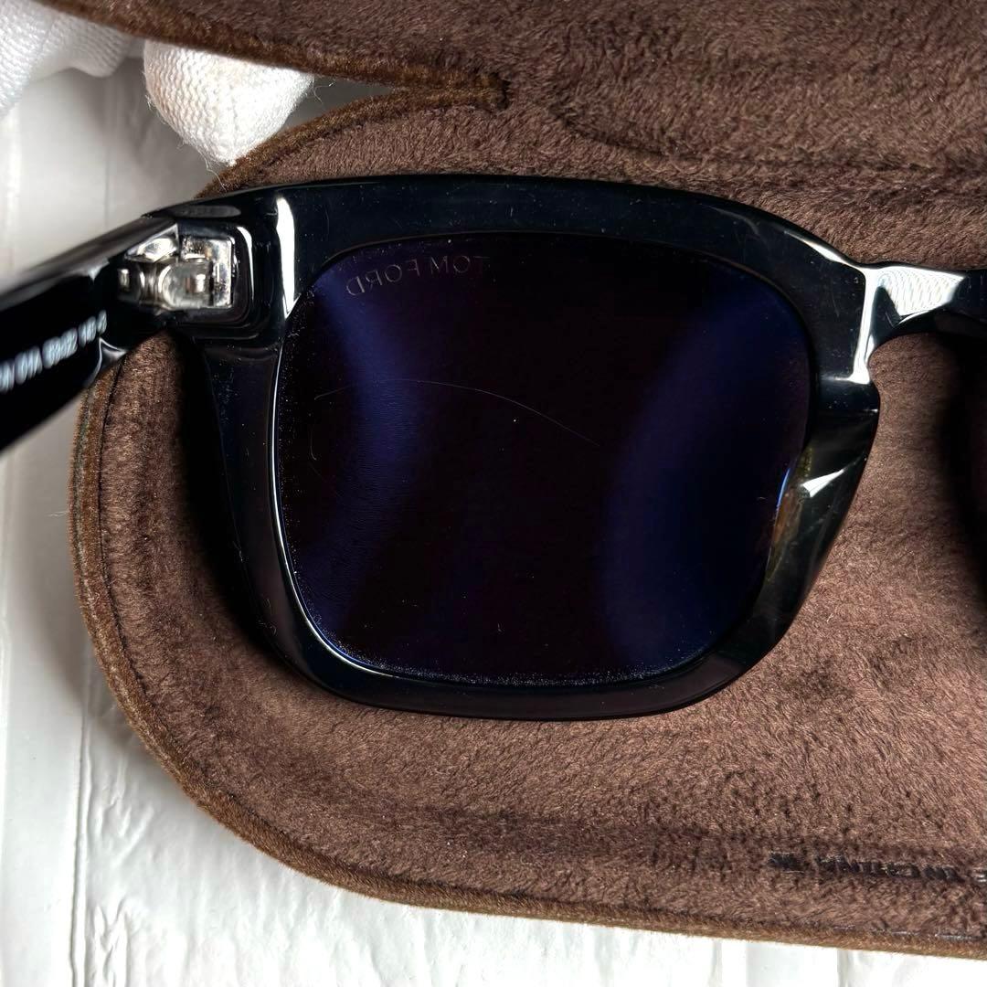 美品　TOM FORD Dax TF751-F-N スクエア型サングラス　ケース