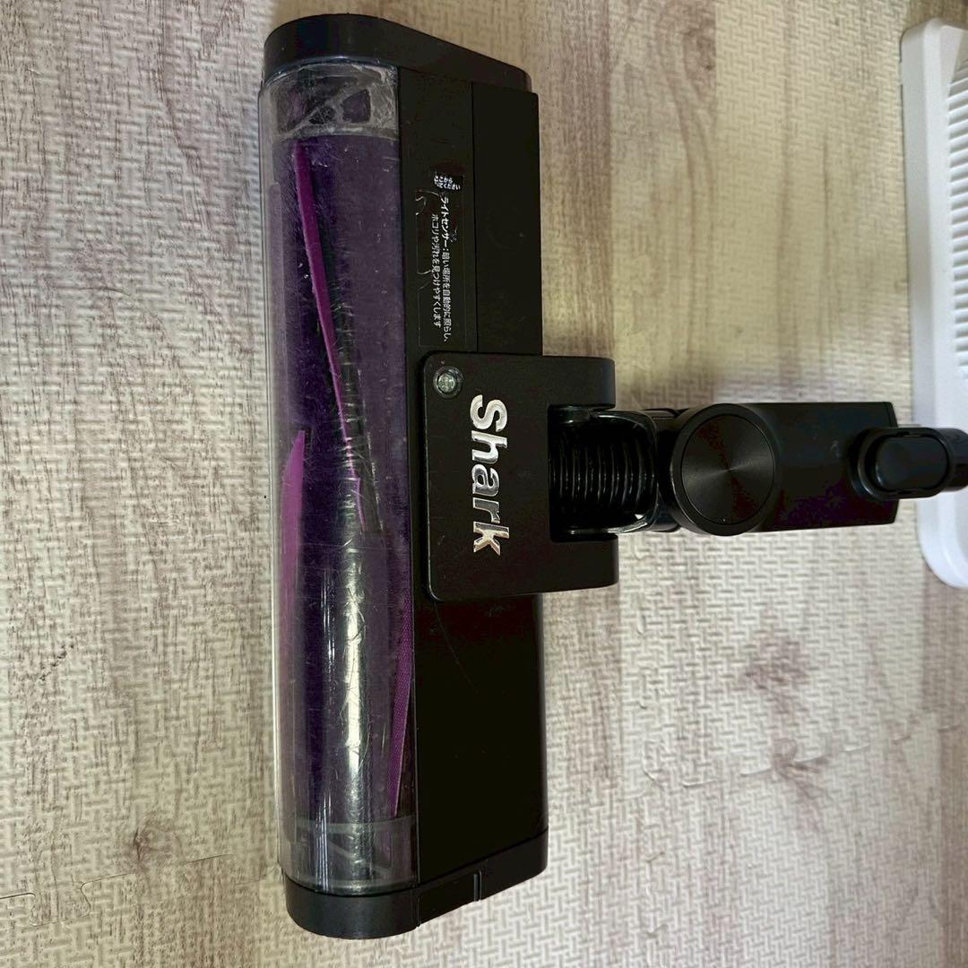 シャークCLEAN SENSE IQ IW3241JBK スティッククリーナー