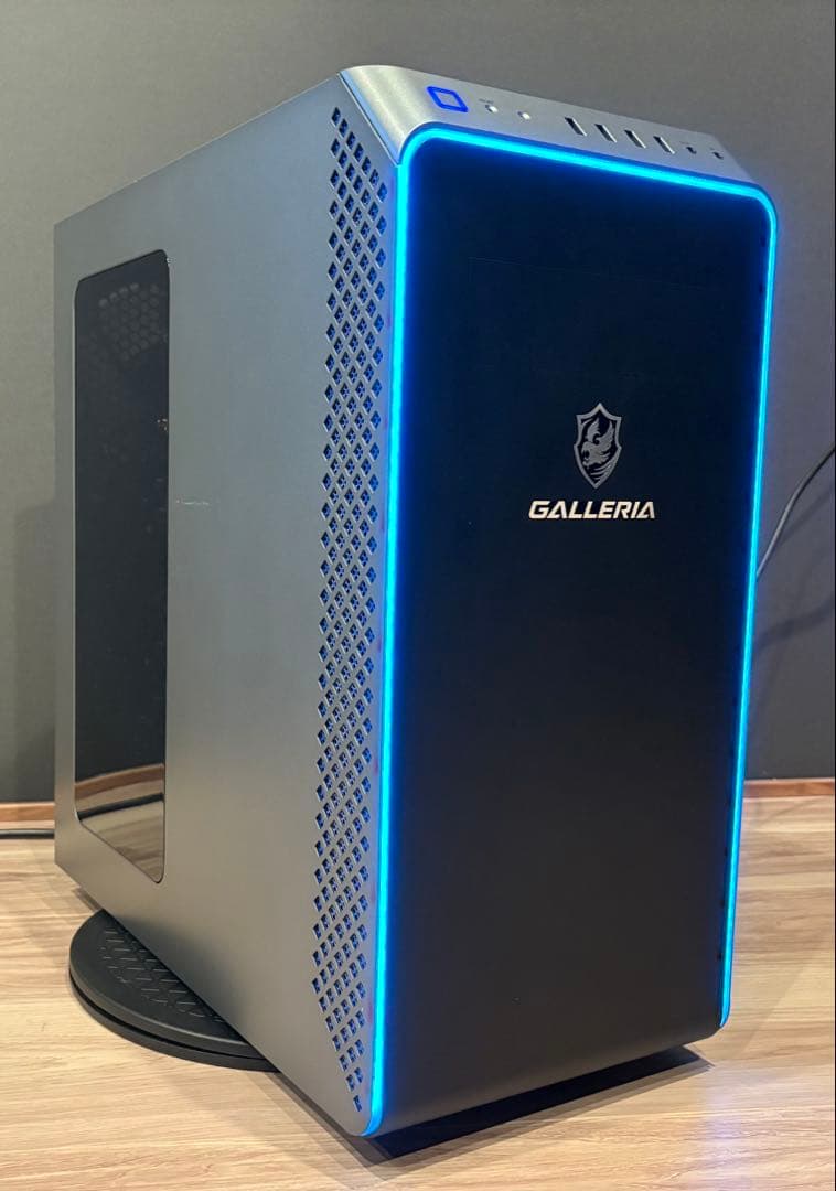 RTX4070ti　SSD2TB ゲーミングpc i7 13700F　ガレリア