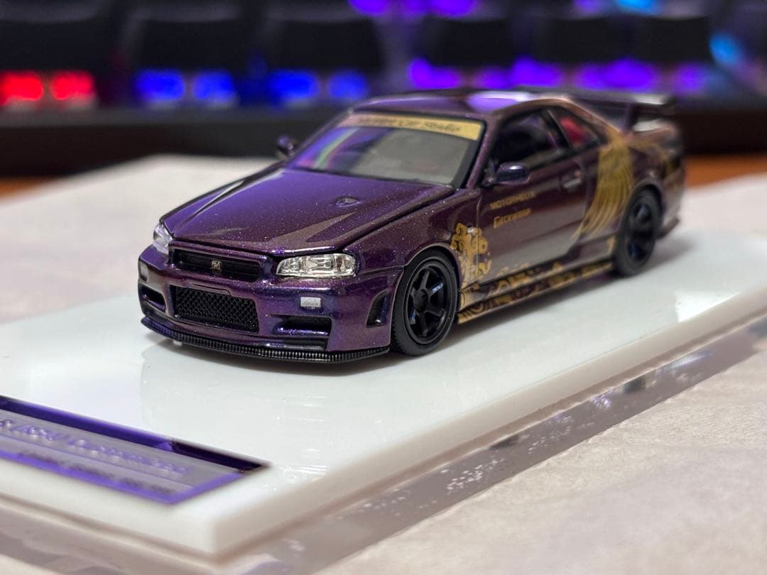 MOTORHELIX スカイライン GT-R （R34）ミニカー