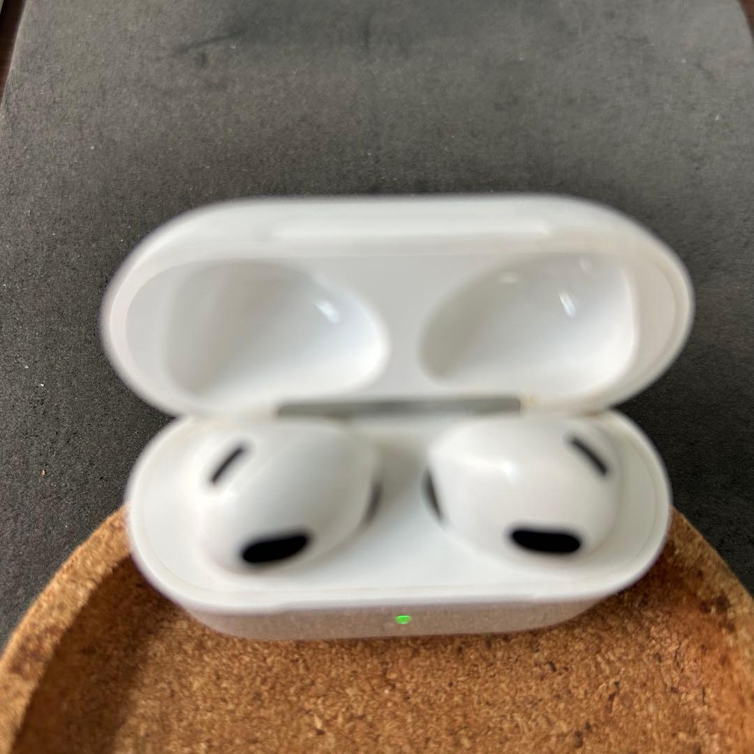 お値引きいたしますApple iPad mini4ゴールド Appleイヤホン付