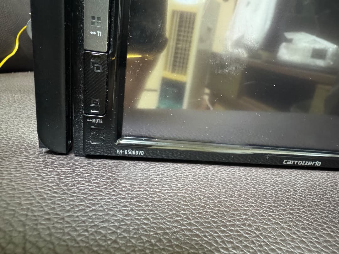 Carrozeria Pioneer カーオーディオFH-6500DVD本体のみ