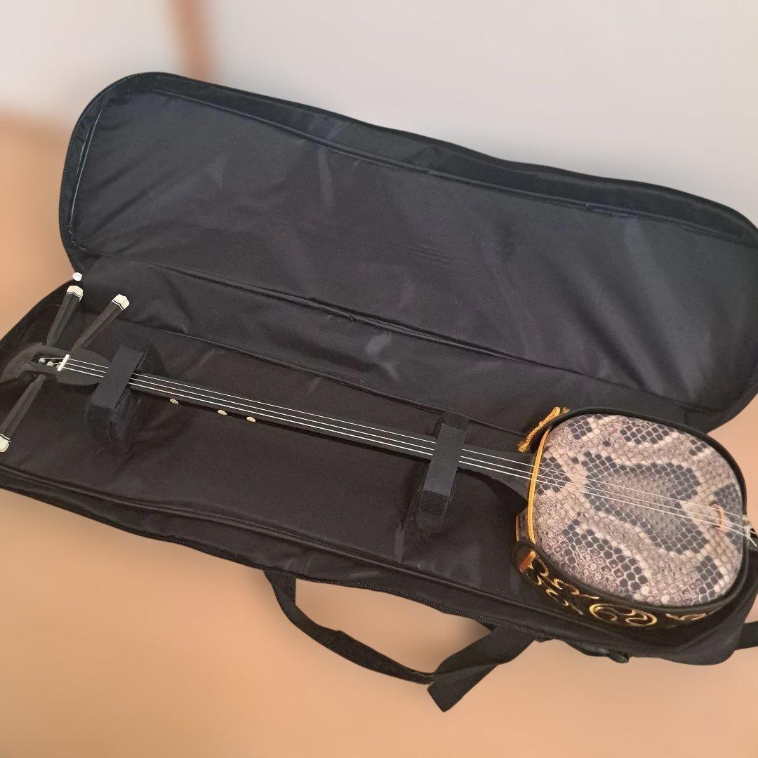 三線本体 ヘビ皮模様 黒　人工