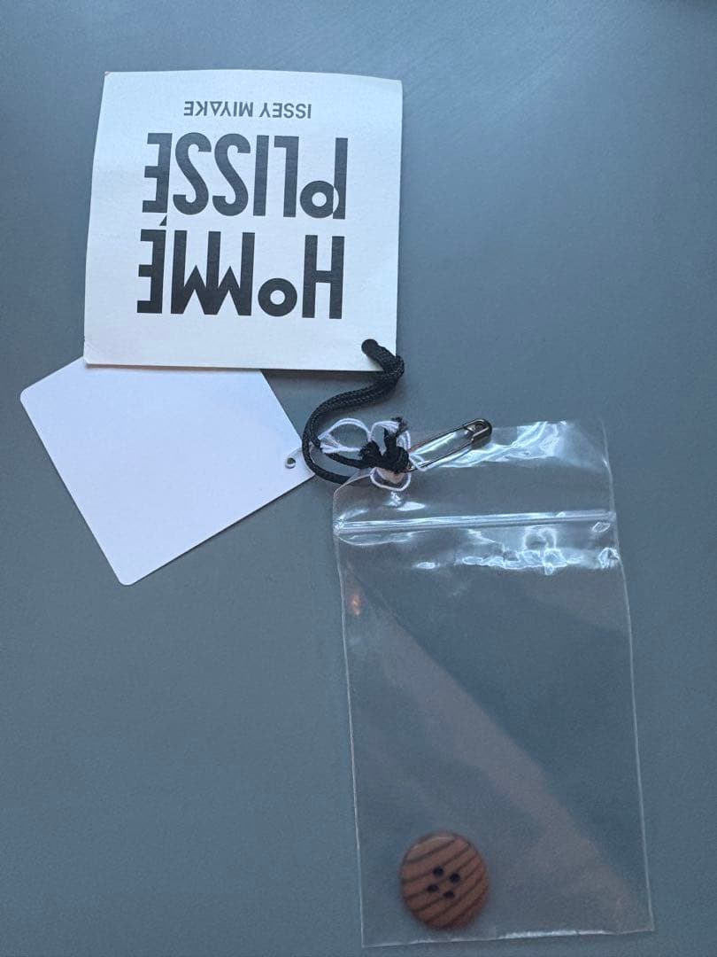 HOMME PLISSÉ ISSEY MIYAKE トップス