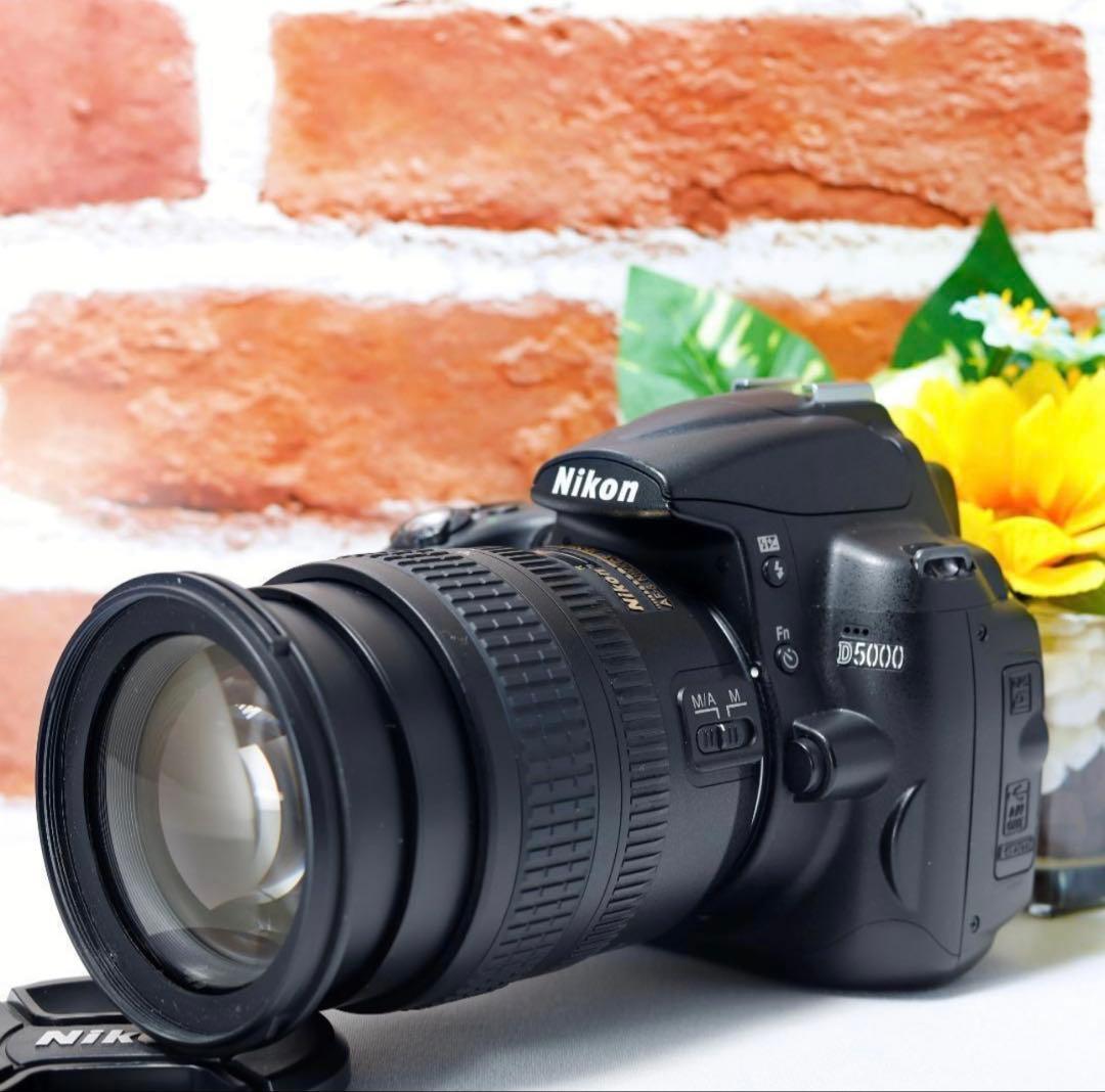 広角から中望遠まで✨Nikon D5000✨反転液晶✨スマホ転送OK✨動画もOK