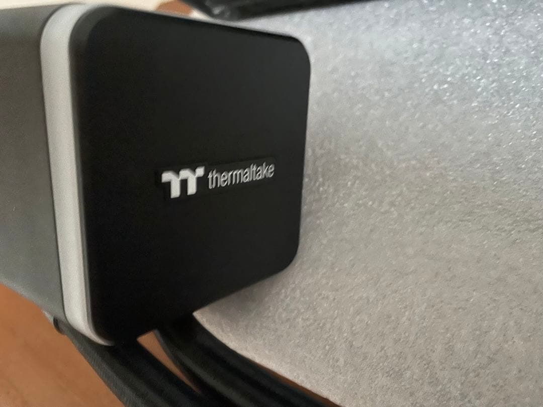 水冷ラジエーター　toughliquid 360 argb trx40