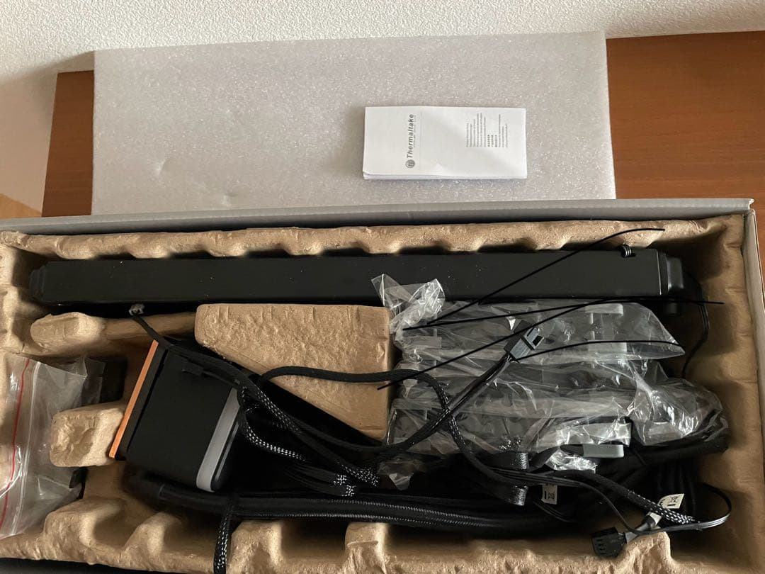 水冷ラジエーター　toughliquid 360 argb trx40