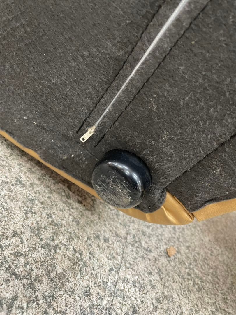 カリモク chitano チターノ ２人掛けソファ　ブラウン系