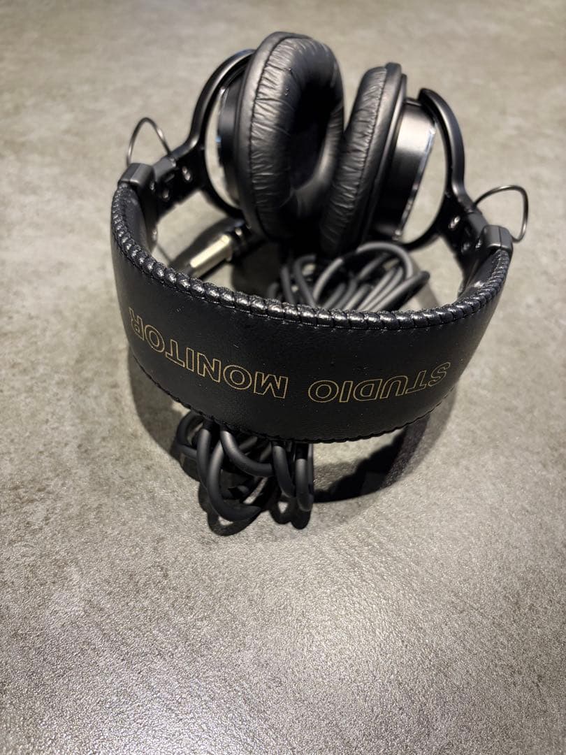 ヘッドホン sony mdr-cd900st