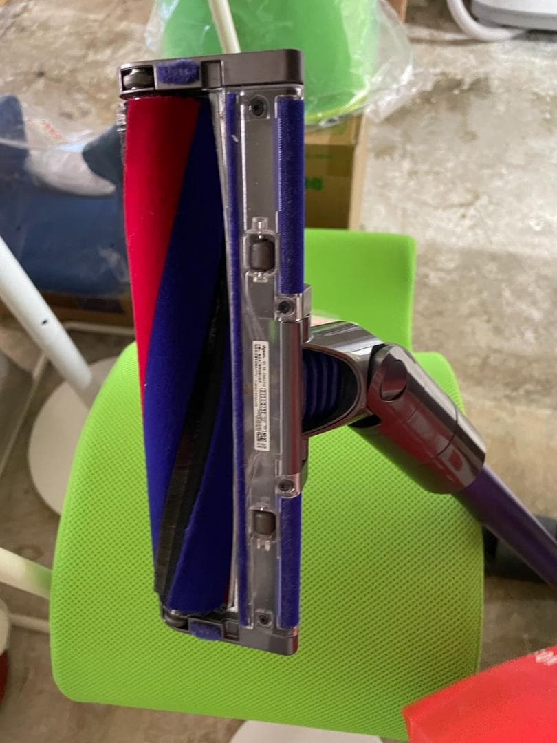 ダイソン　DigitalSlimFluffy　SV18 専用スタンド付き