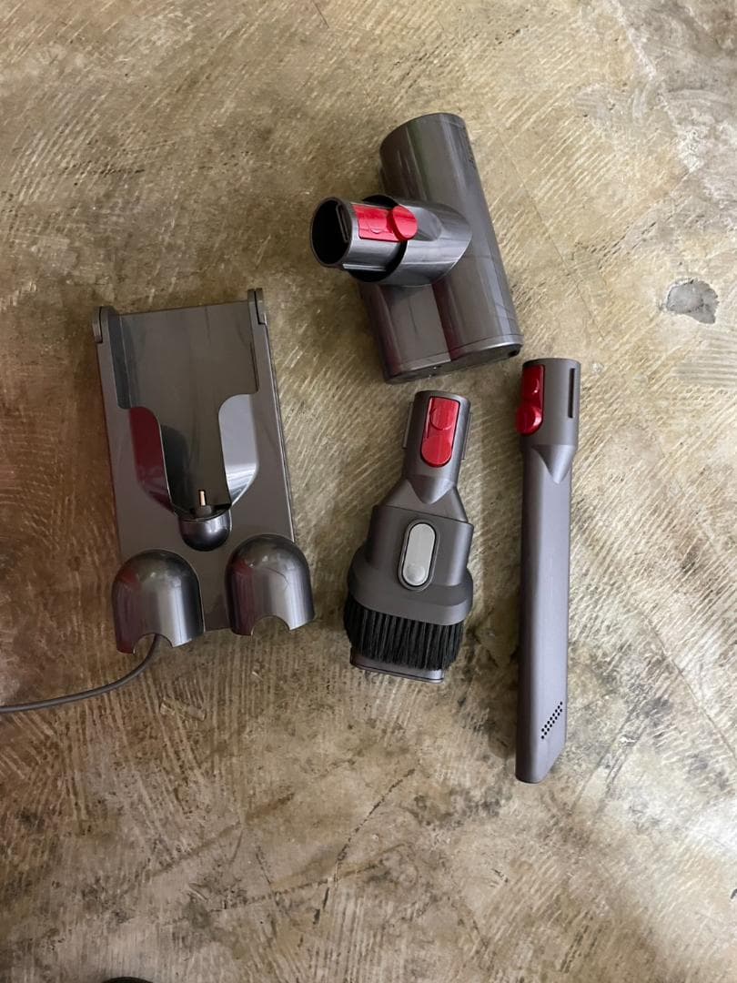 ダイソン　DigitalSlimFluffy　SV18 専用スタンド付き