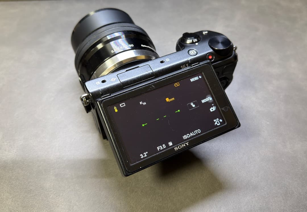 Sony NEX-5T + SEL2860 + おまけ