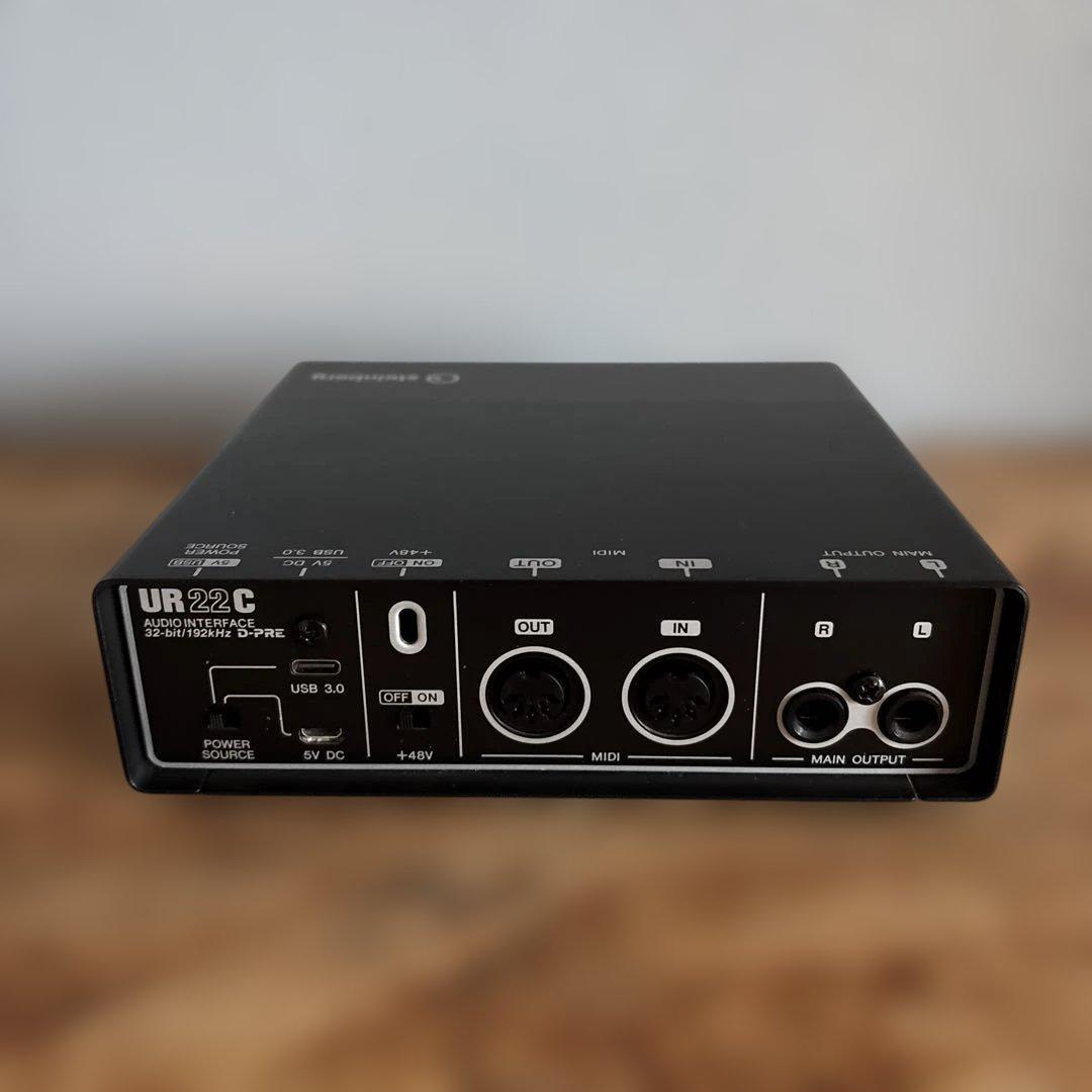 Steinberg UR22C USBオーディオインターフェース　本体