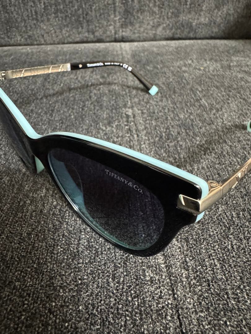 最終価格　新品未使用　ティファニー　サングラス　TF4182F