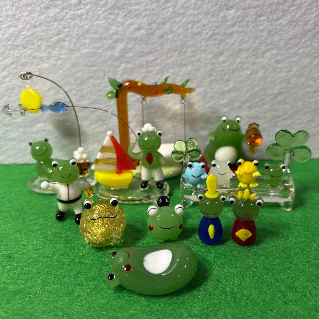 かえる　ガラス細工　ミニチュア