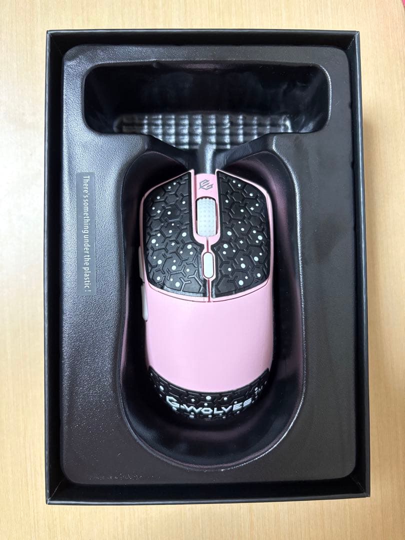 【プス】【美品・消毒済】値引き可　gwolves hts plus 4k