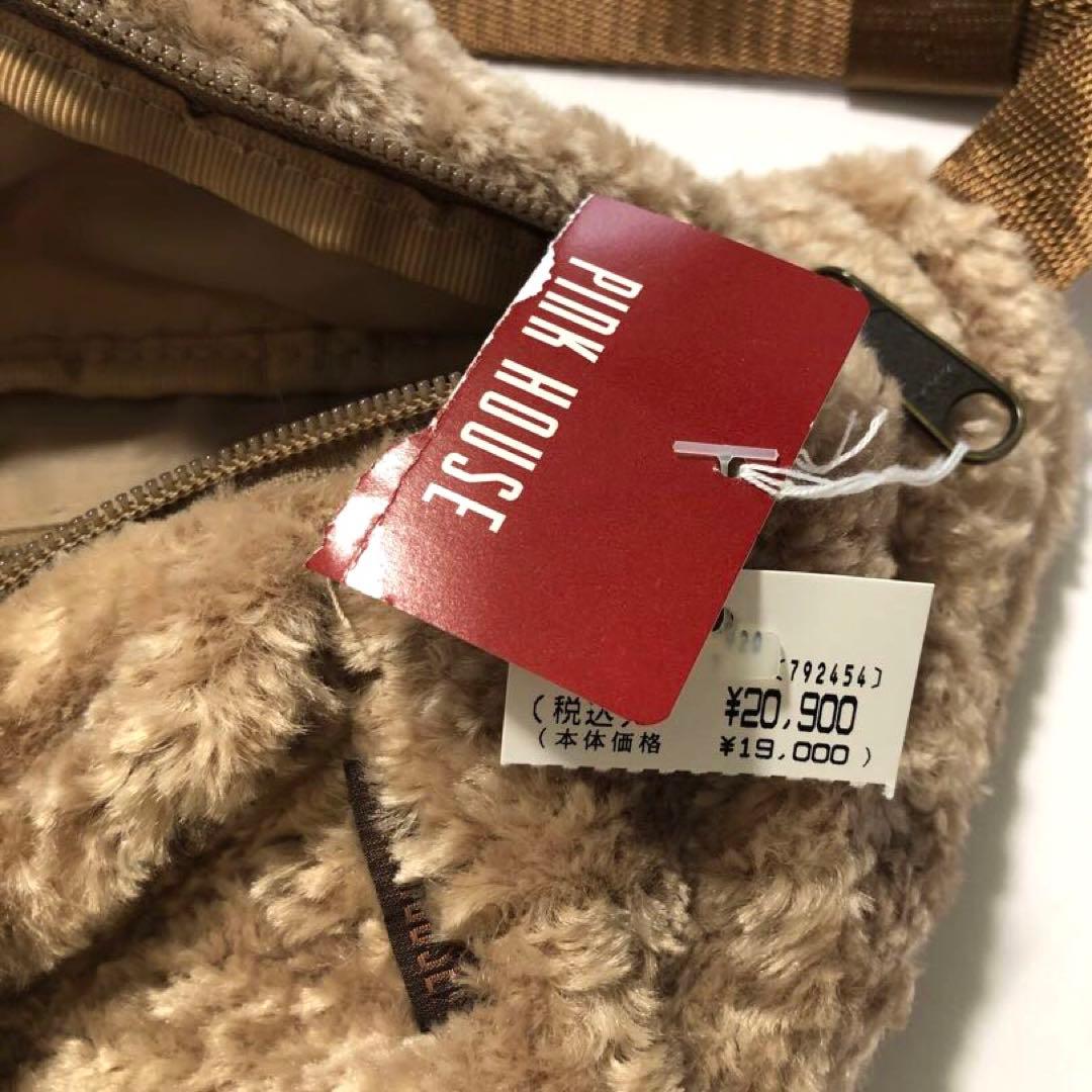 ピンクハウス　ぬいぐるみウエストポーチ　ボディバッグ　クマ　新品