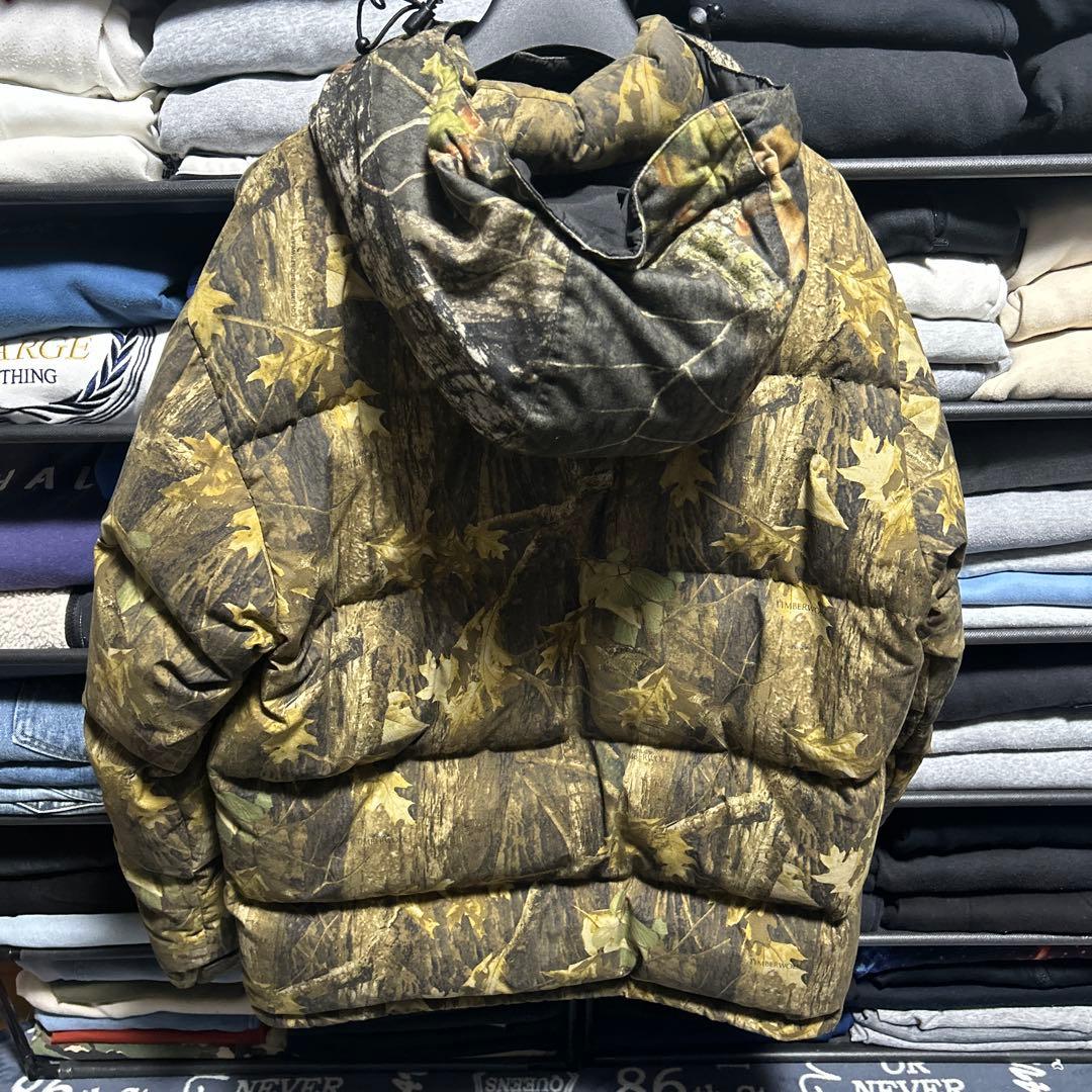 Columbia カモフラージュ ダウンジャケット