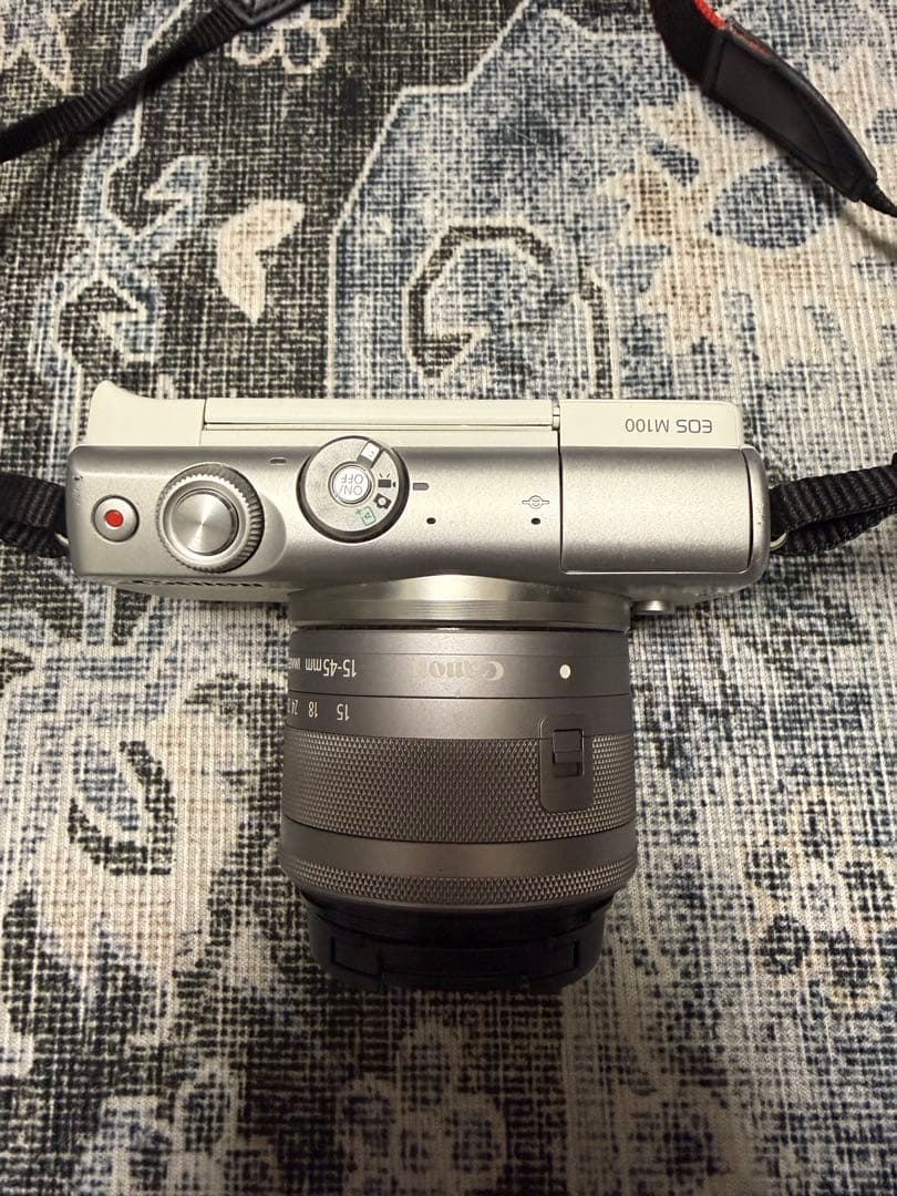 Canon EOS M100 ミラーレスカメラ 本体