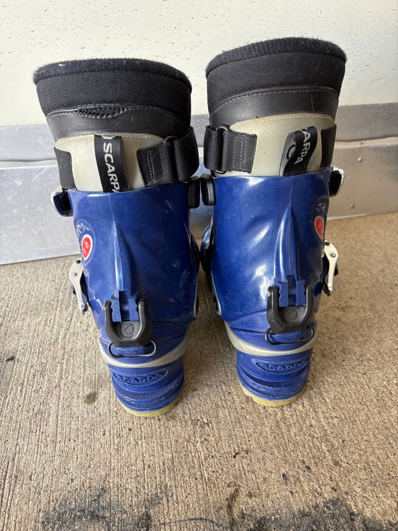SCARPA スキー用ブーツ 青