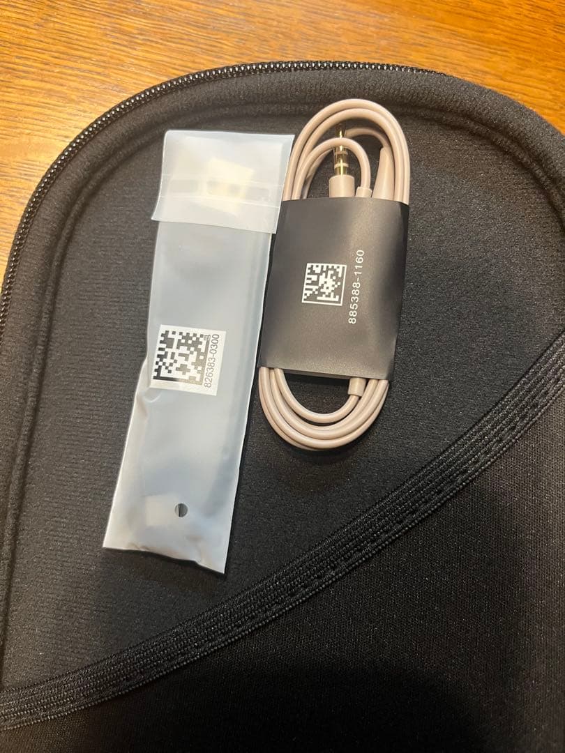 Bose QuietComfortヘッドフォン サンドストーン