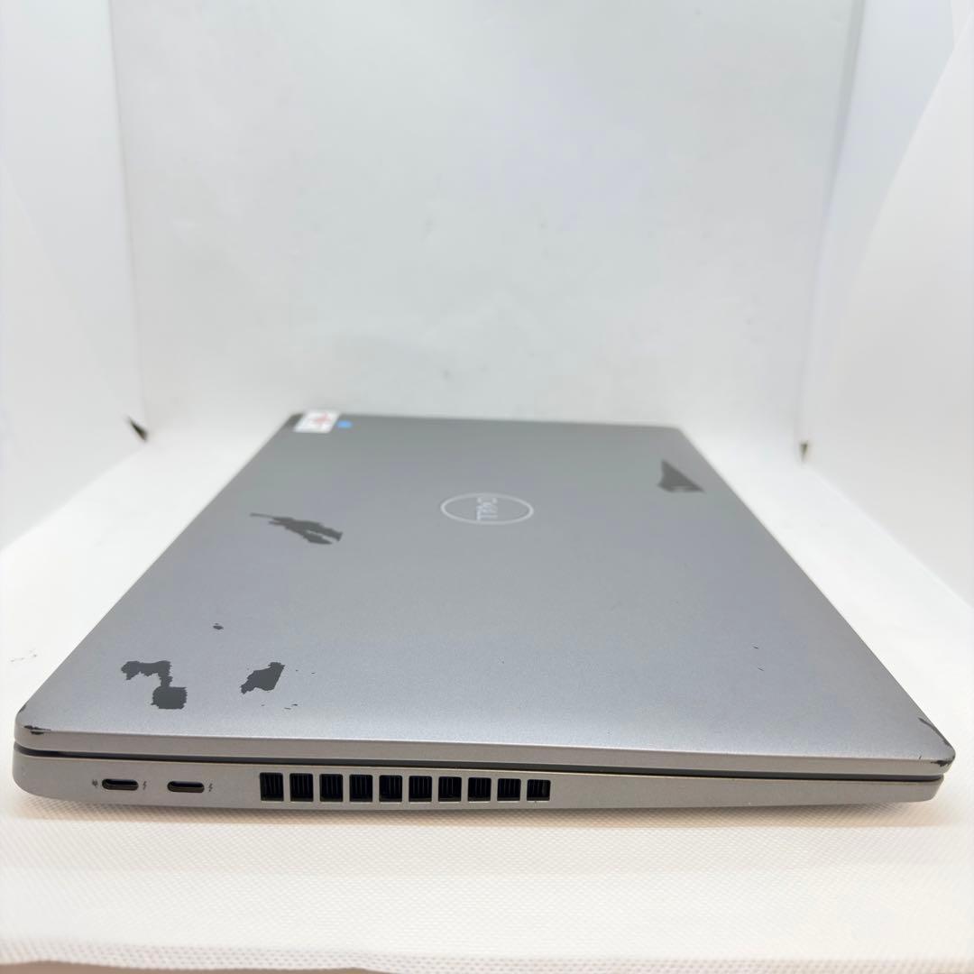 Dell Latitude 5530 第12世代 i7 / 16G / 512G