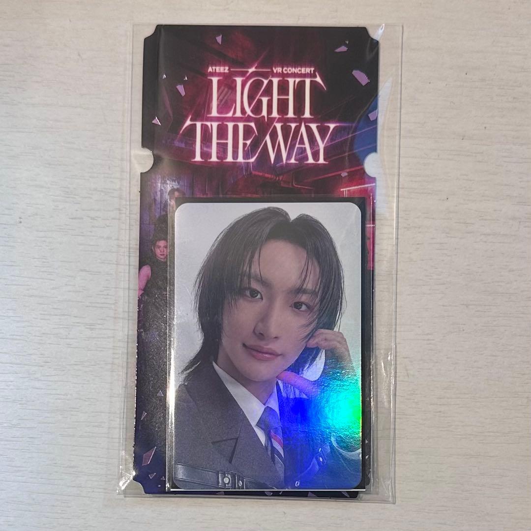 匿名発送 ATEEZ アチズ ソンファ VR 特典 スペシャル ホロ トレカ