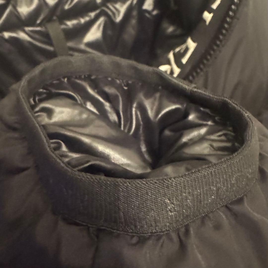 MONCLER/MONTCLA（モンクラー）ブラック ダウンジャケット