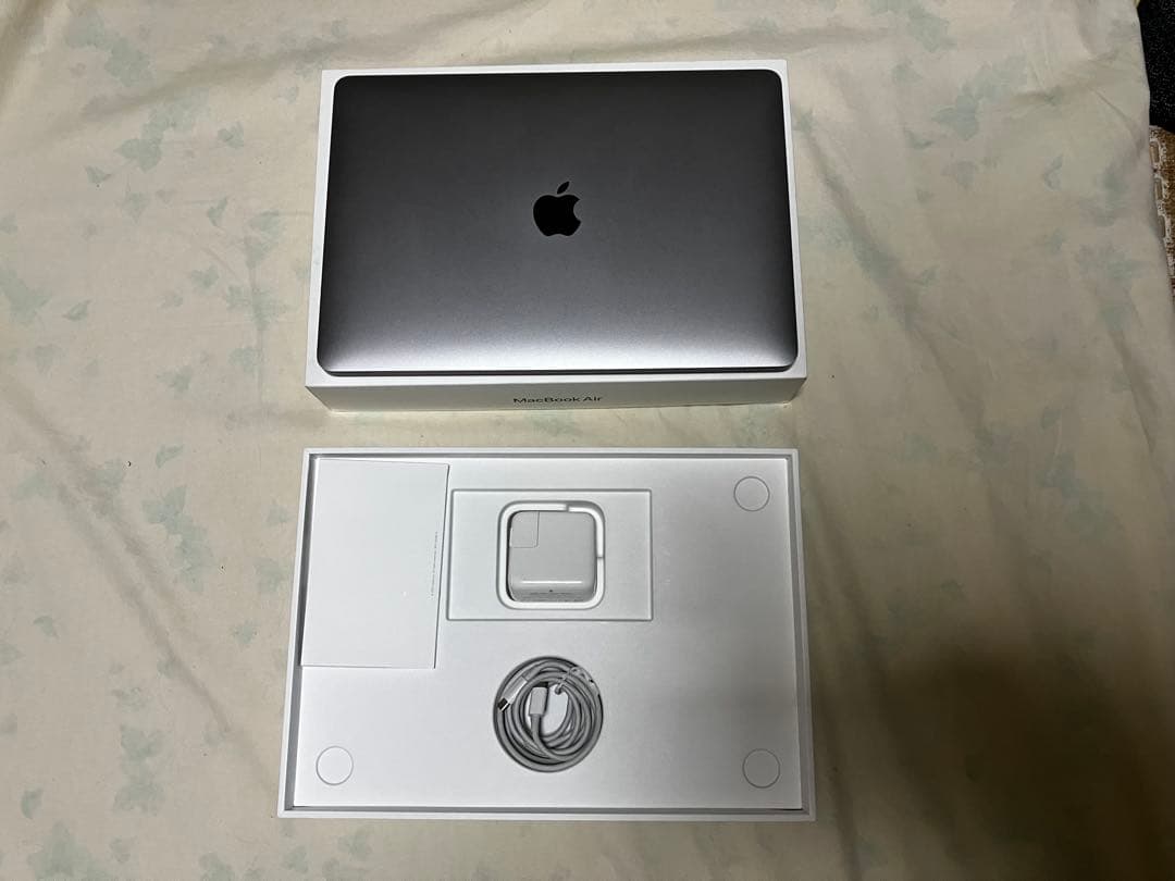 MacBook本体 MacBook Air i5 13inch 16GB 512GB 2020