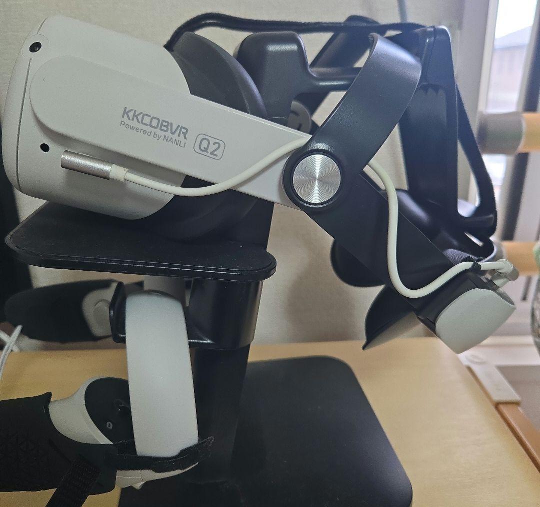  Quest 2 VRヘッドセット 本体とコントローラー