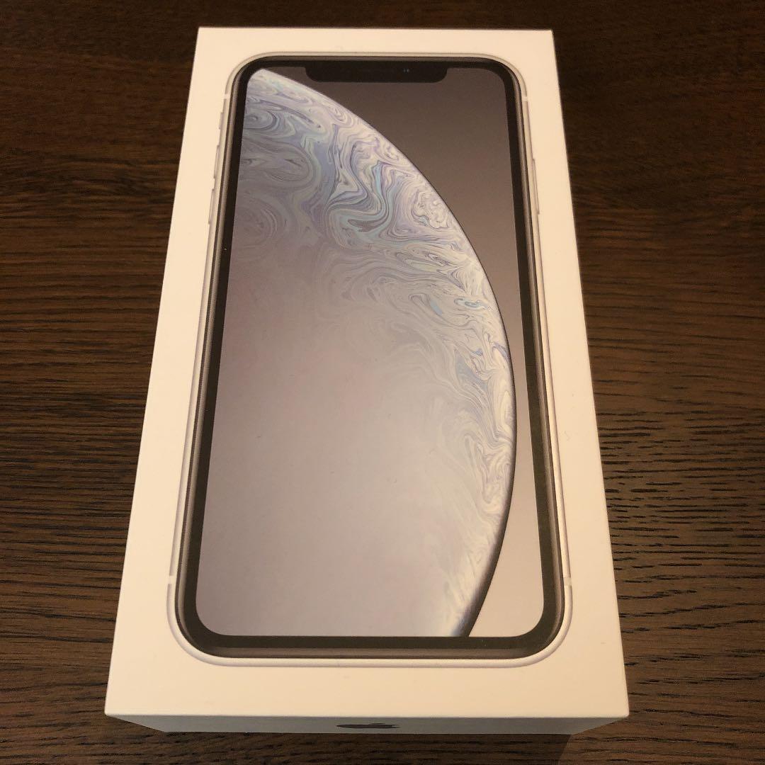 iPhone XR White 64 GB au SIMフリー 新品
