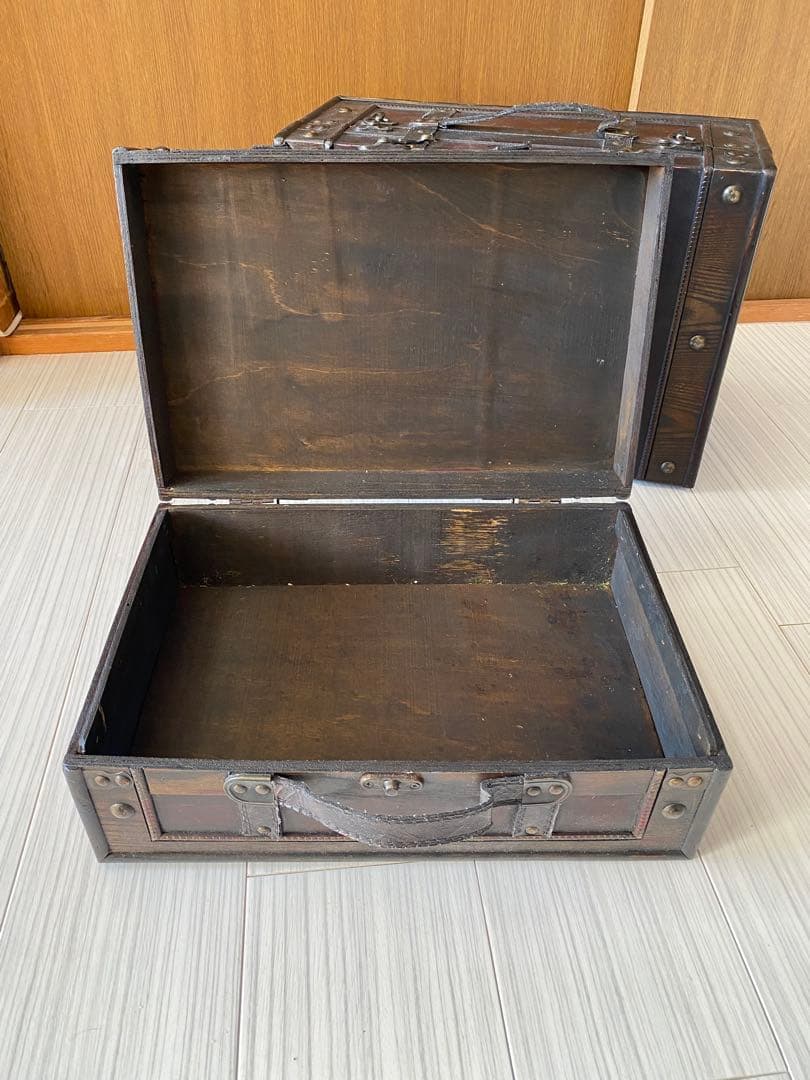 ウェルカムスペース　アンティーク　トランク　大小セット　ウェディング　結婚式