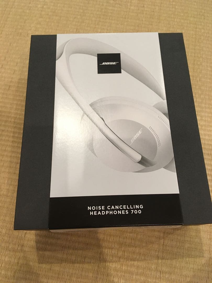 ヘッドホン Noise Cancelling Headphones 700